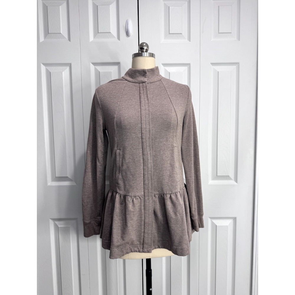 Cabi Weekend Topper Peplum Jacket Women's XS Neutral Tan Full Zip Long Sleeve
